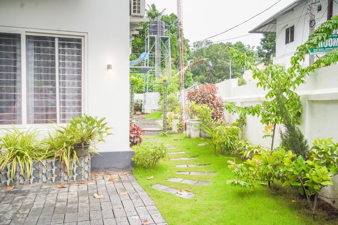 Hotel Oceana Hills Residency Alappuzha Exterior foto